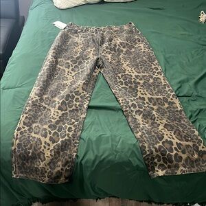 Leopard Print Wide-Leg Pants